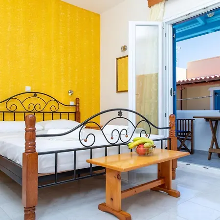 Marina Naxos * Naxos City